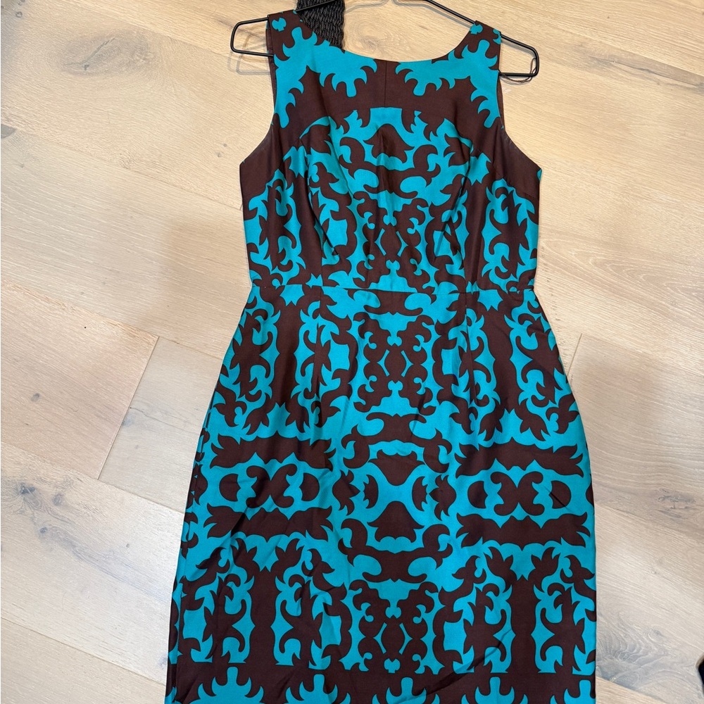 Donna Morgan Classic Never Worn Sheath Dress